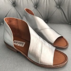 NEW Free People Mont Blanc Silver sandal leather